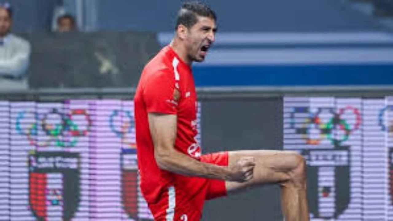 جمهورنا الأروع.. تعليق مثير من نجم طائرة الأهلي في بطولة إفريقيا